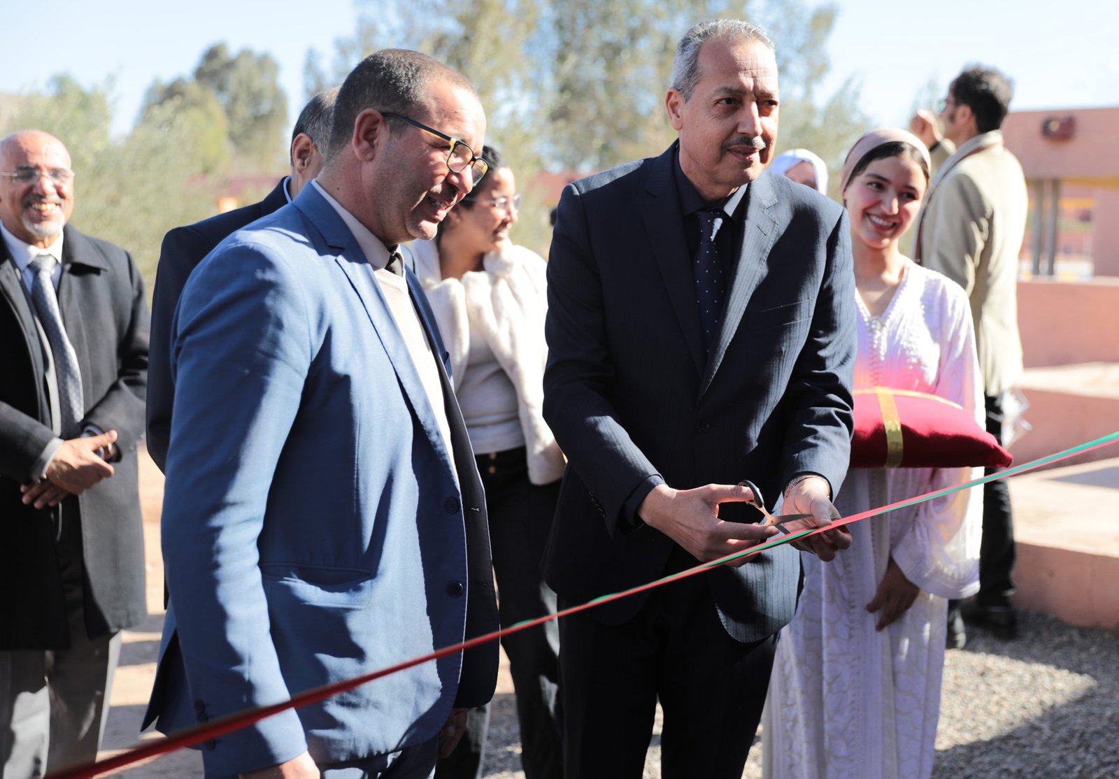 مؤسسة البنك الشعبي تزود ثانوية محمد السادس بمراكش  بمحطة للطاقة الشمسية الكهروضوئية