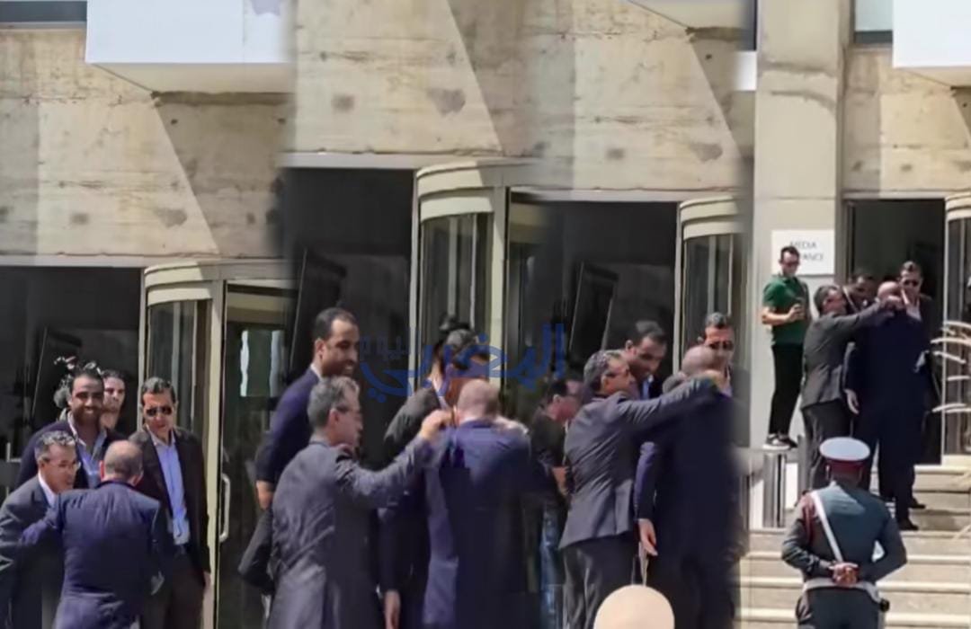 استقبال فوزي القجع..ممثل عامل النواصر يضع نفسه في موقف “محرج”